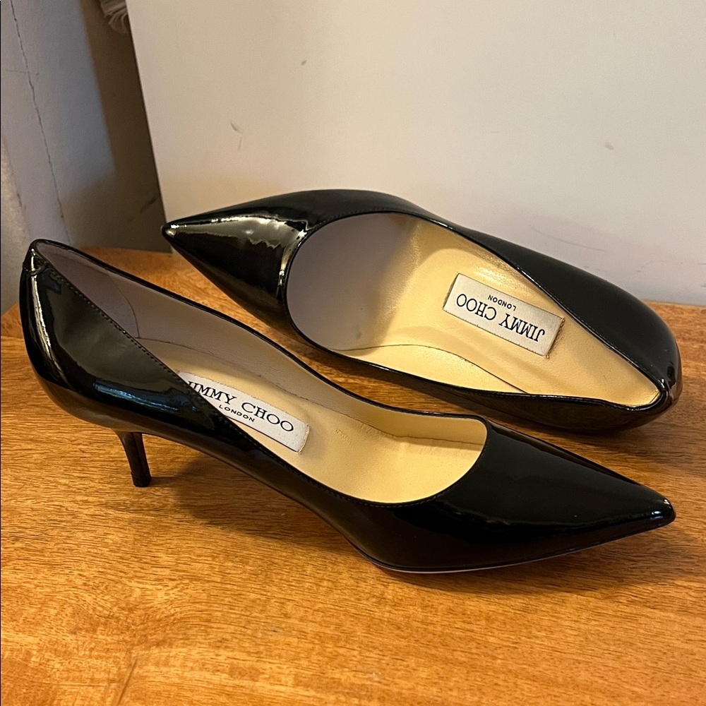 Jimmy Choo Black Patent Leather Kitten Heels – Size 35.5 (US 5.5) - Picture 7 of 9